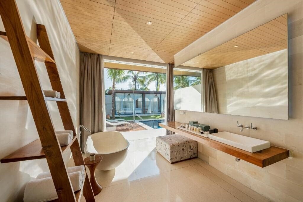 Фотография One Eleven Villas 5*