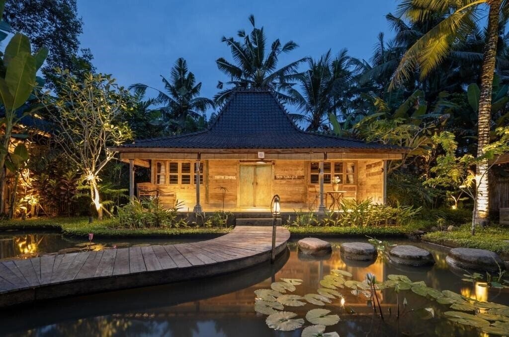 Отель Korurua Dijiwa Ubud 4*