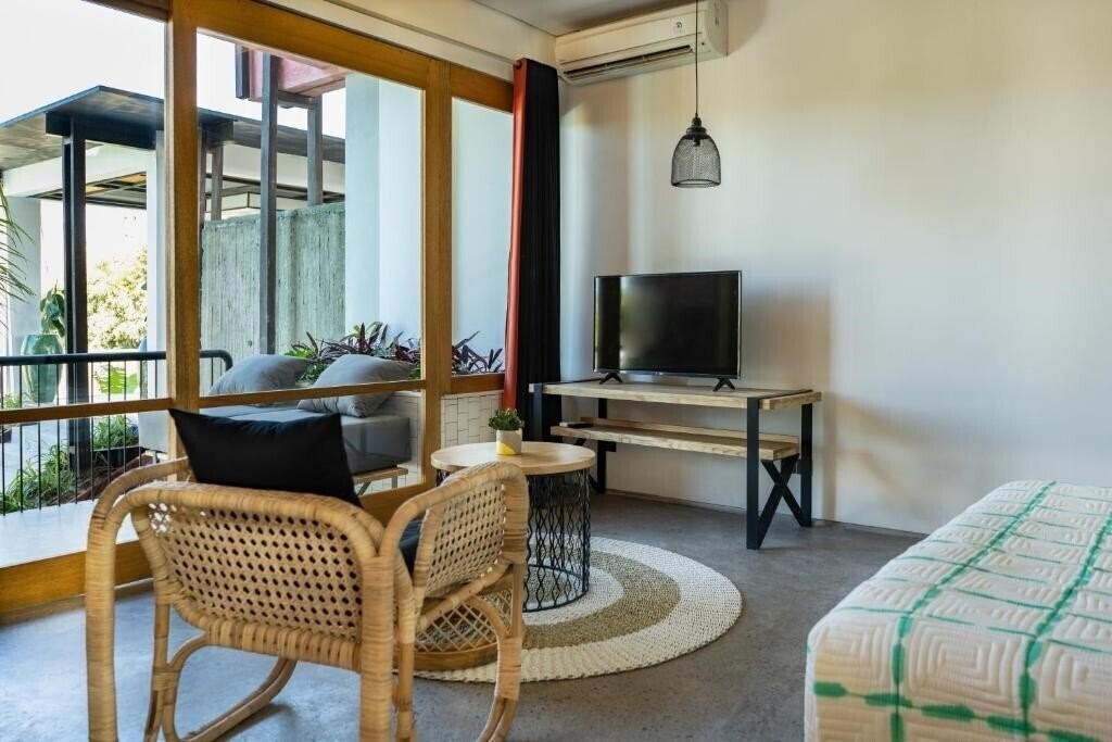 Фотография Shore Amora Canggu 4*