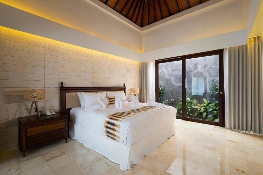 Отель The Kemilau Hotel & Villa Canggu 3*