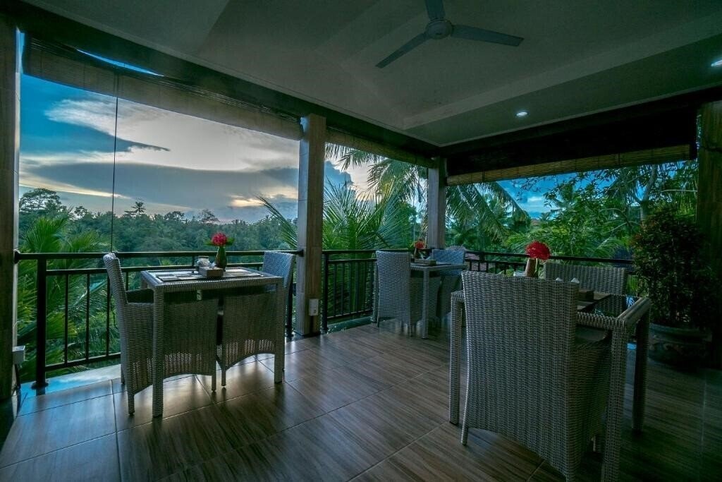 Изображение Adi Bisma Inn Ubud 3*