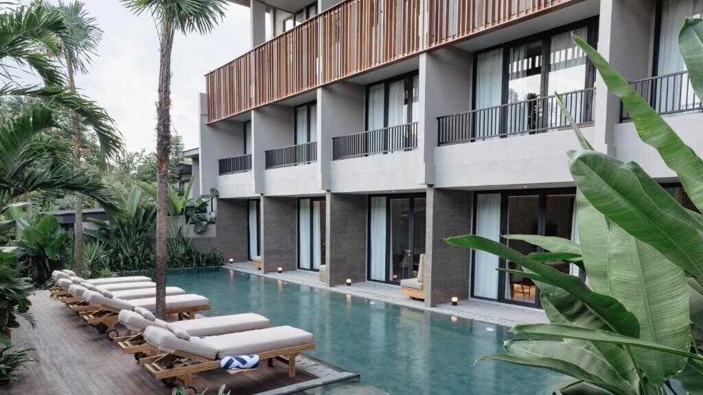 Отель The Akasha Canggu Hotel 3*