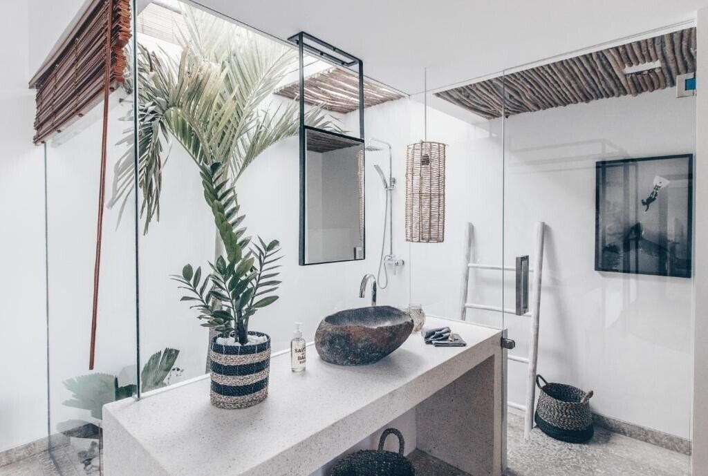 Картинка Beyond Bungalows (Adults Only) 4*