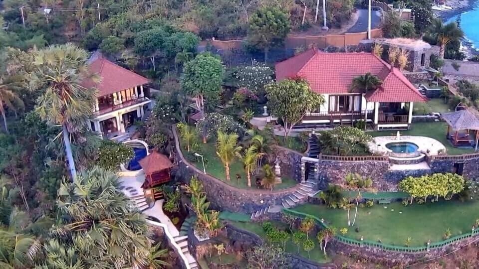 Отель Gili Pesona 4*