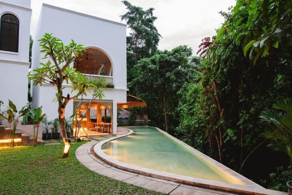 Отель Greenforest Anahata 4*