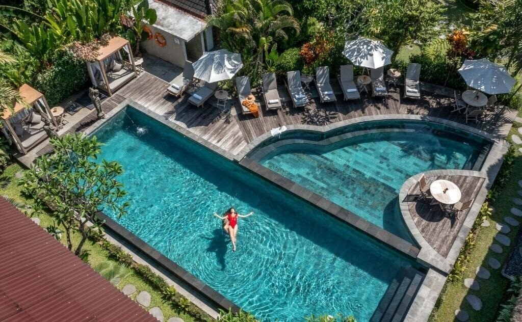 Отель Kailash Suites By Pramana Villas* 4*
