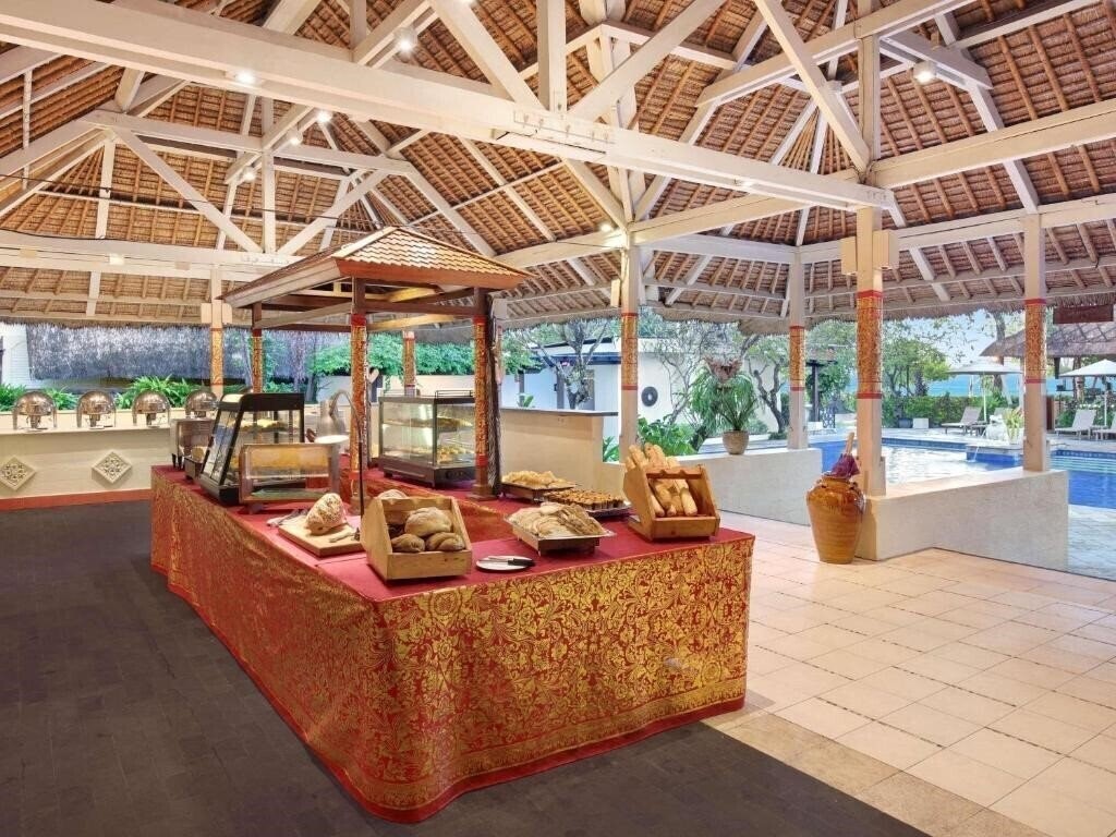 Изображение Mercure Resort Sanur 4*