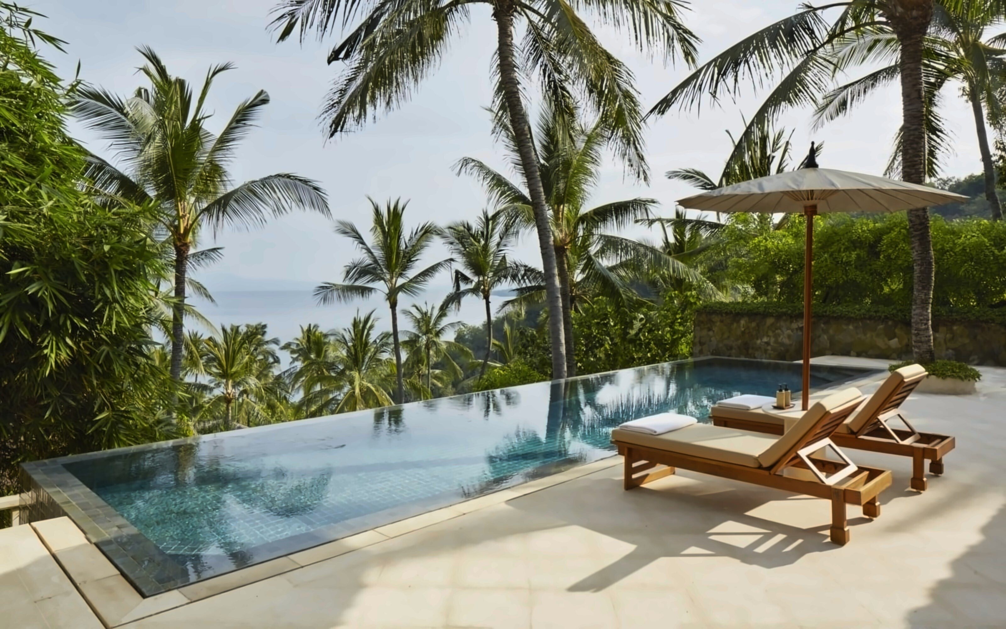 Отель Amankila 5*