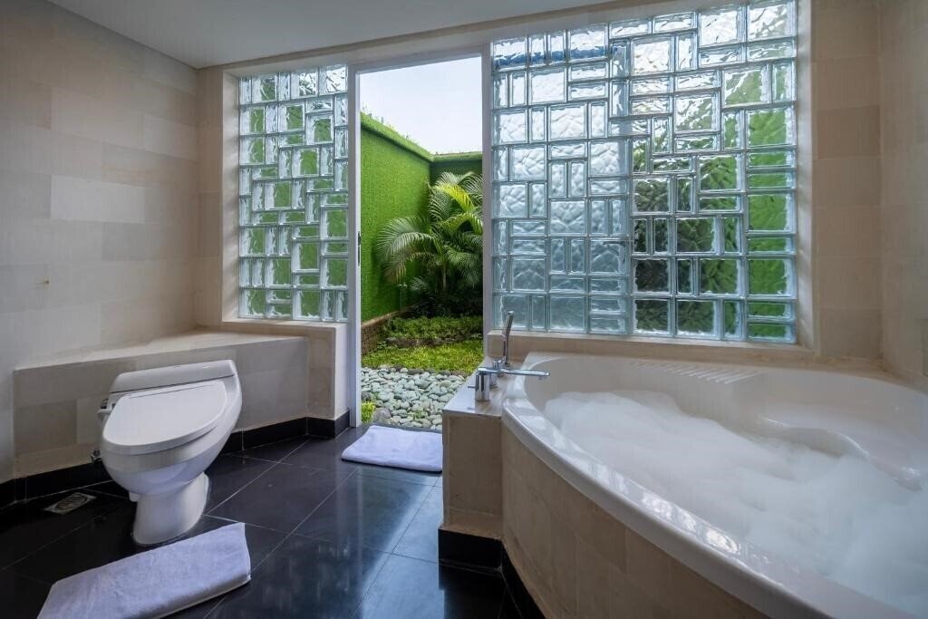 Фотография Prime Plaza Hotel & Suite Sanur 4*