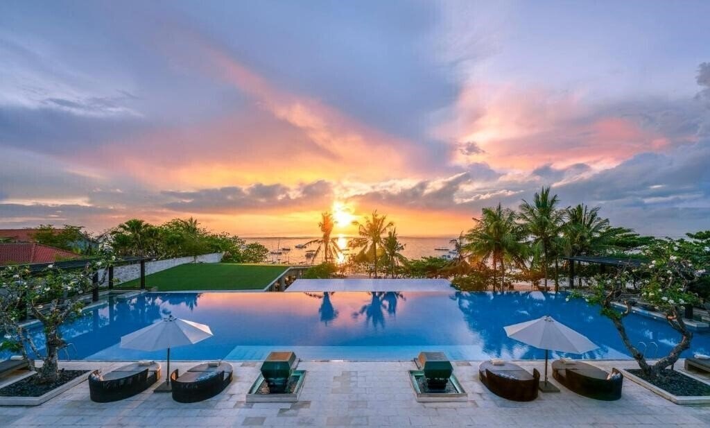 Отель Intercontinental Bali Sanur Resort 5*