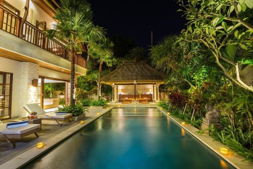 Отель La Bali 4*