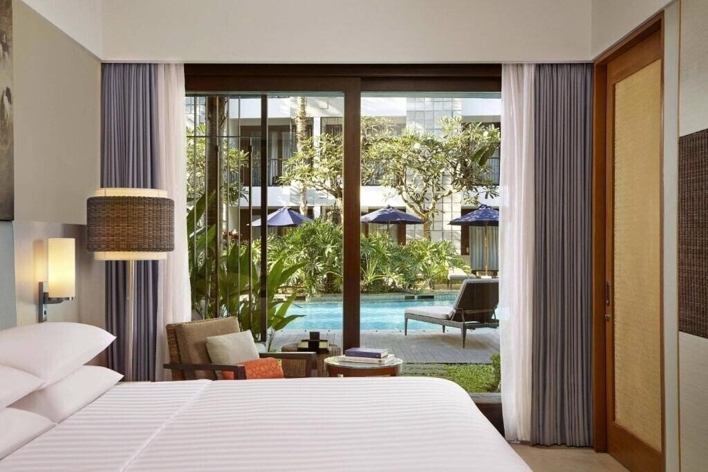 Изображение Courtyard Marriott Seminyak 4*