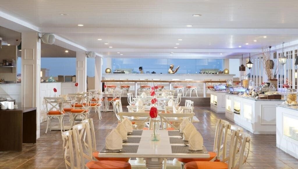 Картинка Santika Seminyak 3*