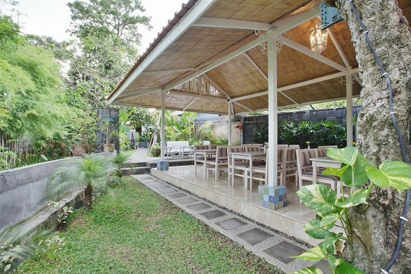 Изображение The Studio 1*