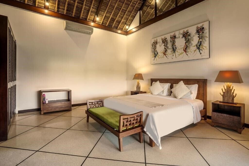 Фотография Villa Gading 4*