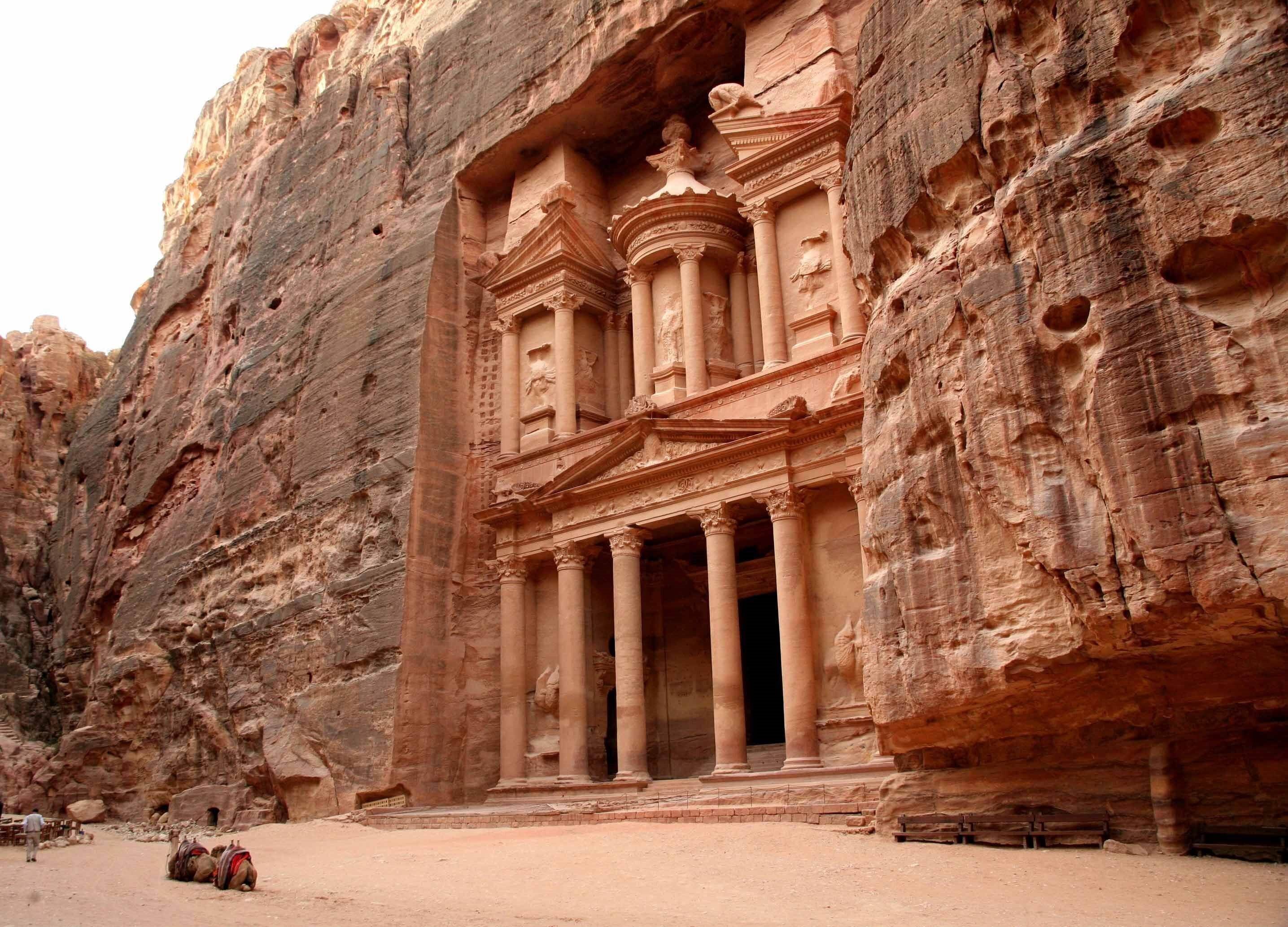 Отель Roulette 3* Aqj 3*