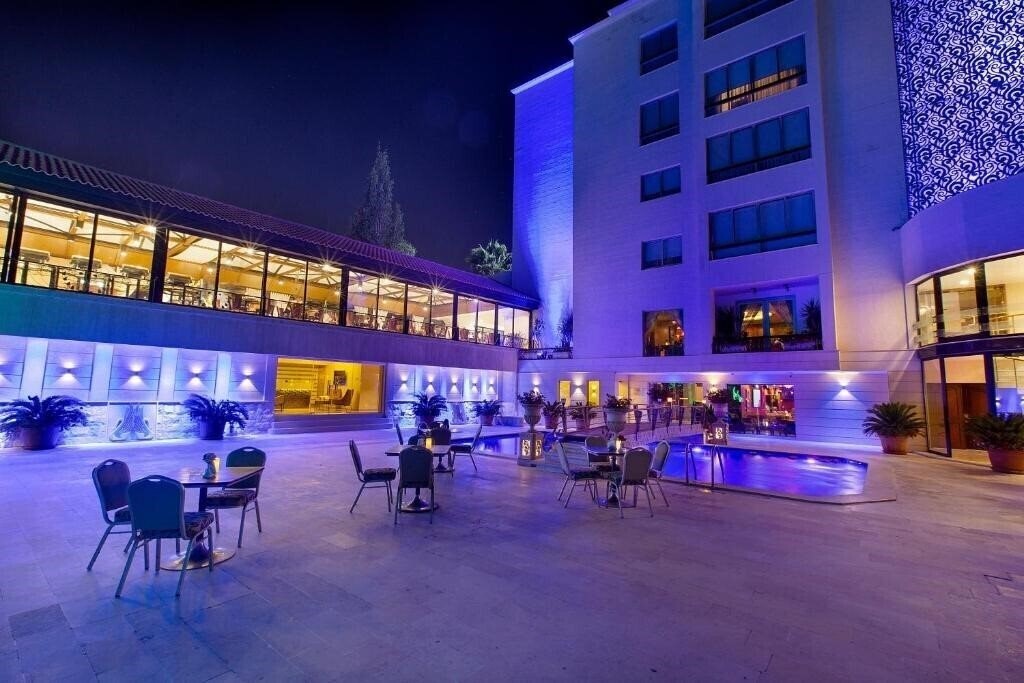 Изображение Amman International 4*