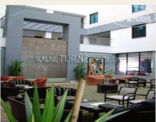 Отель Ramada 4*