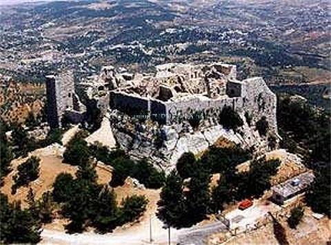 Отель Golden Tulip Airport Amman 4*