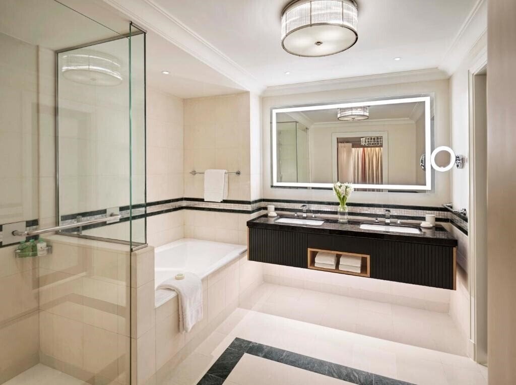 Фотография Four Seasons 5*