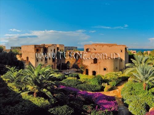 Отель Moevenpick Resort & Spa Dead Sea 5*