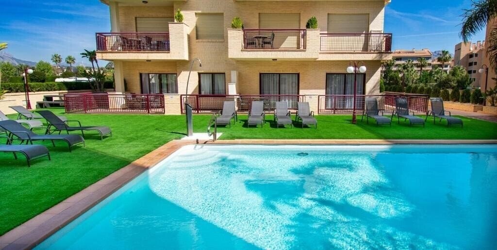Фотография Apartamentos Albir Confort - Golf Apart 3*