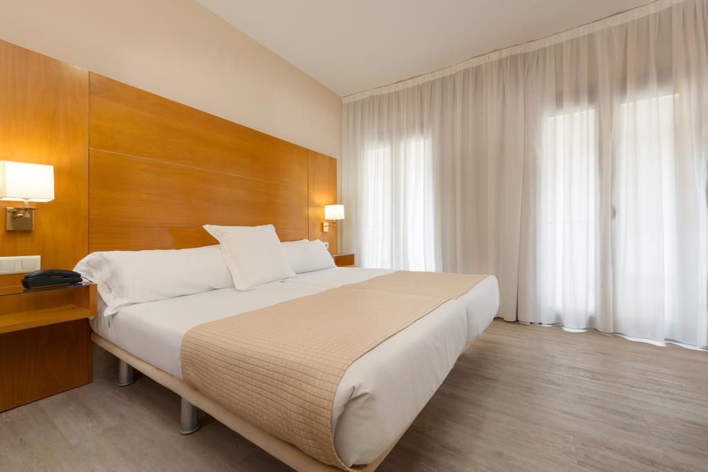 Фотография Tryp Ciudad De Alicante 3*