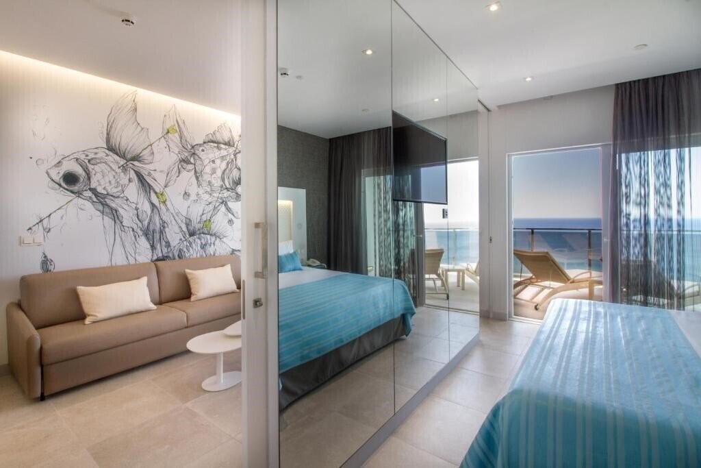 Фотография Suitopia 4*