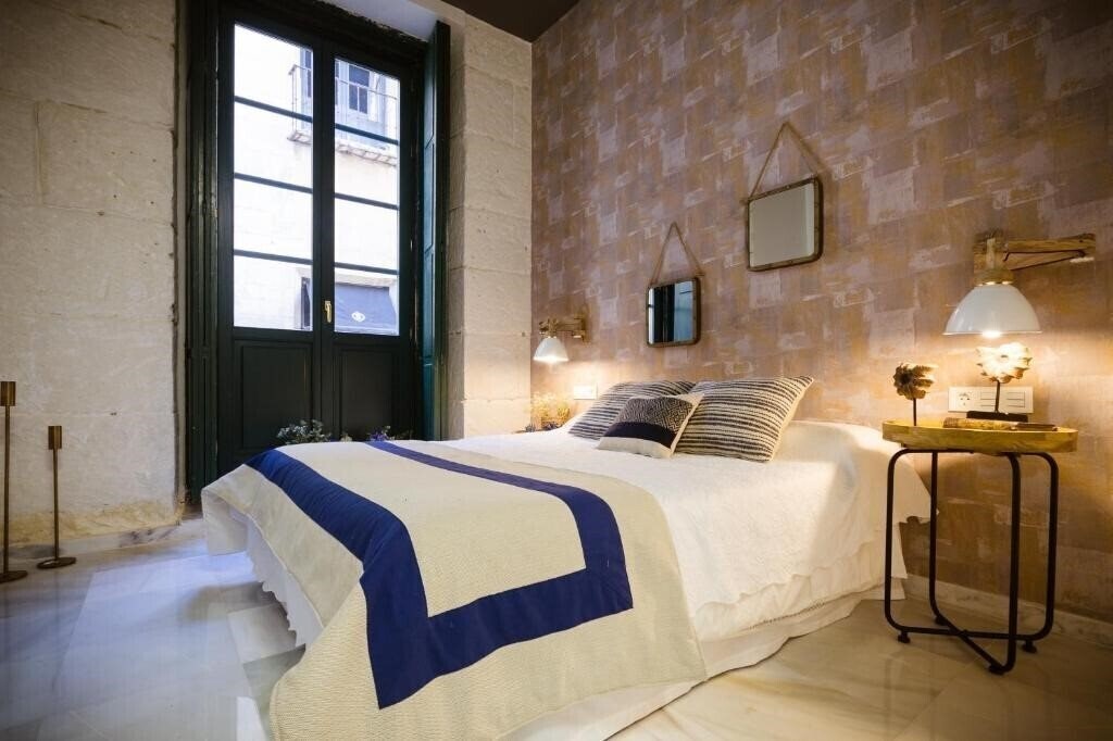 Отель Luces De Catedral 4*