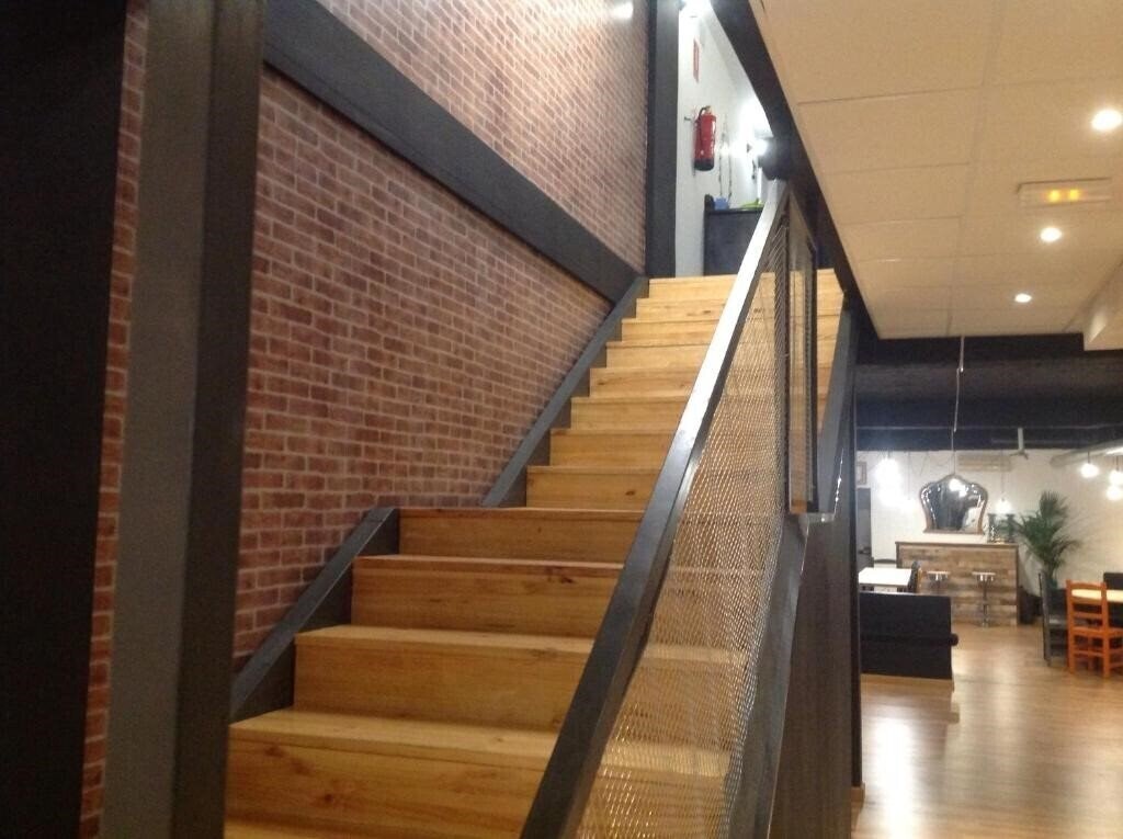 Отель Ole Backpackers Hostel 2*