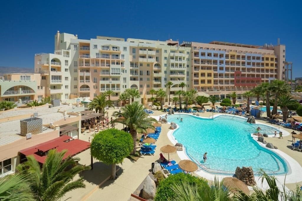 Отель Apartamentos Mar Y Golf (ex. Fenix Beach) 3*