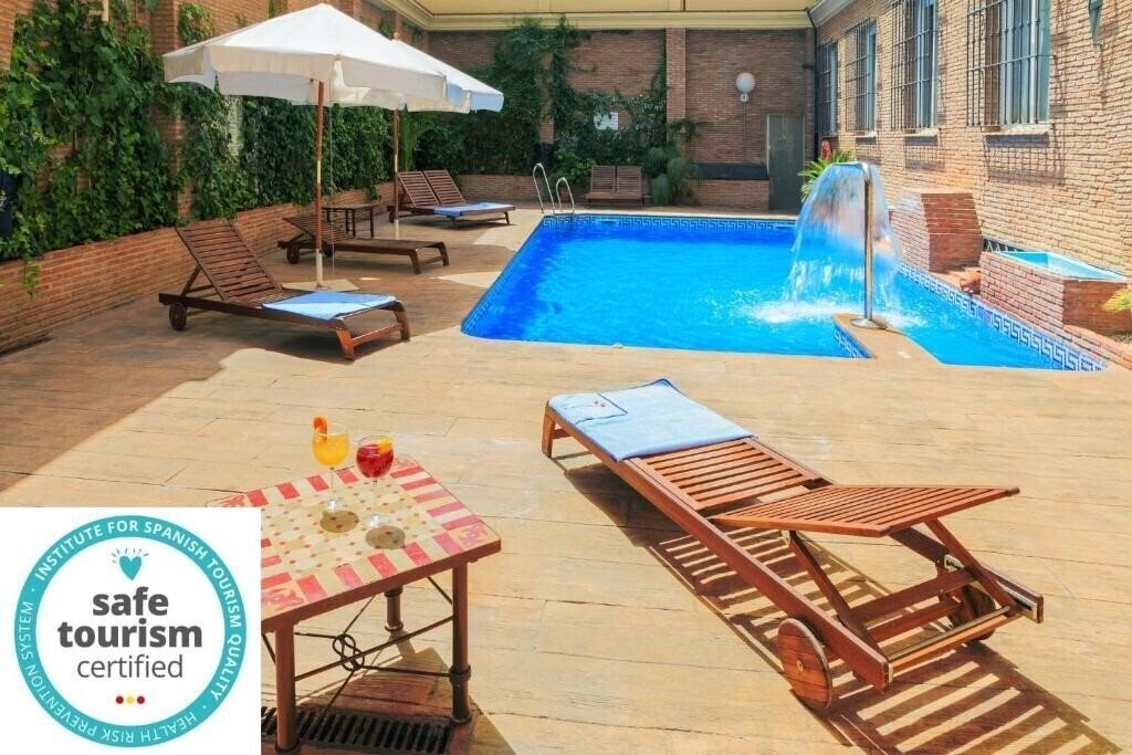 Отель Bellavista (Sewilla) 3*