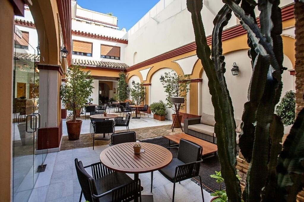 Отель Barrameda 2*