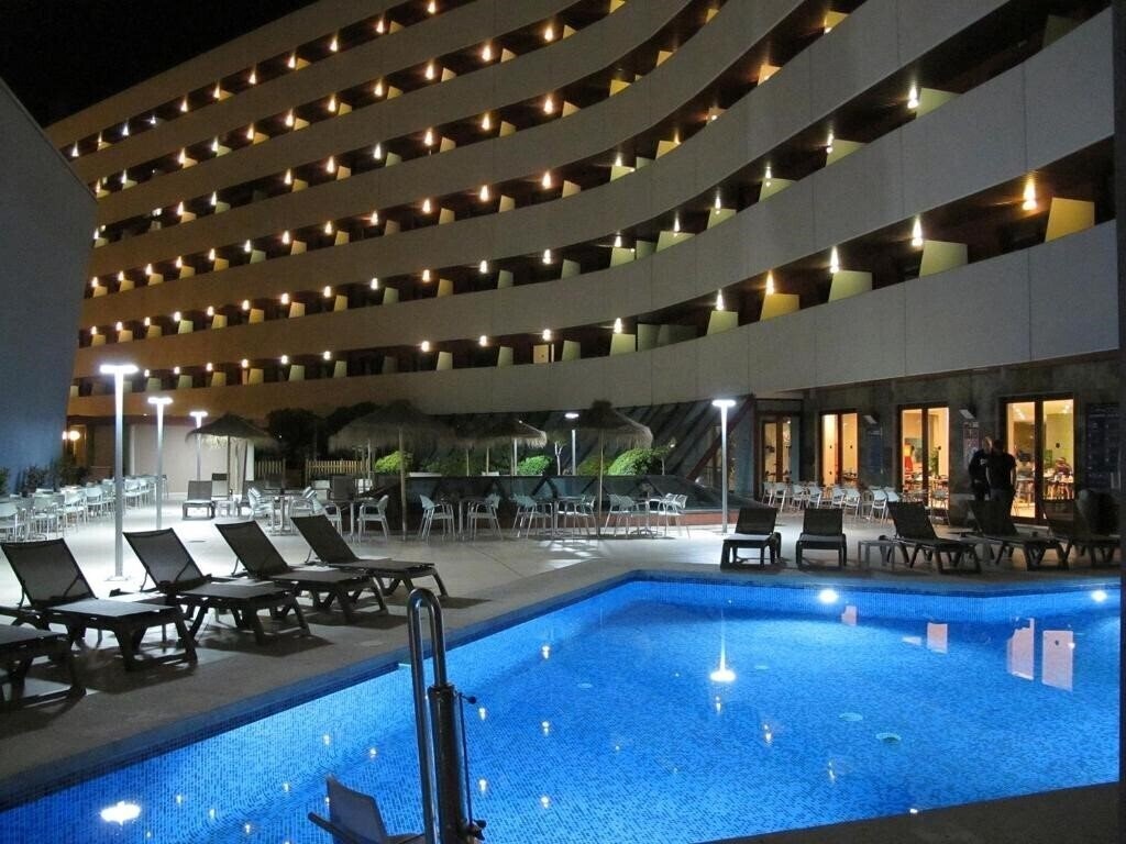 Отель Ohtels Campo de Gibraltar (ex. Asur Hotel Campo De Gibraltar) 4*