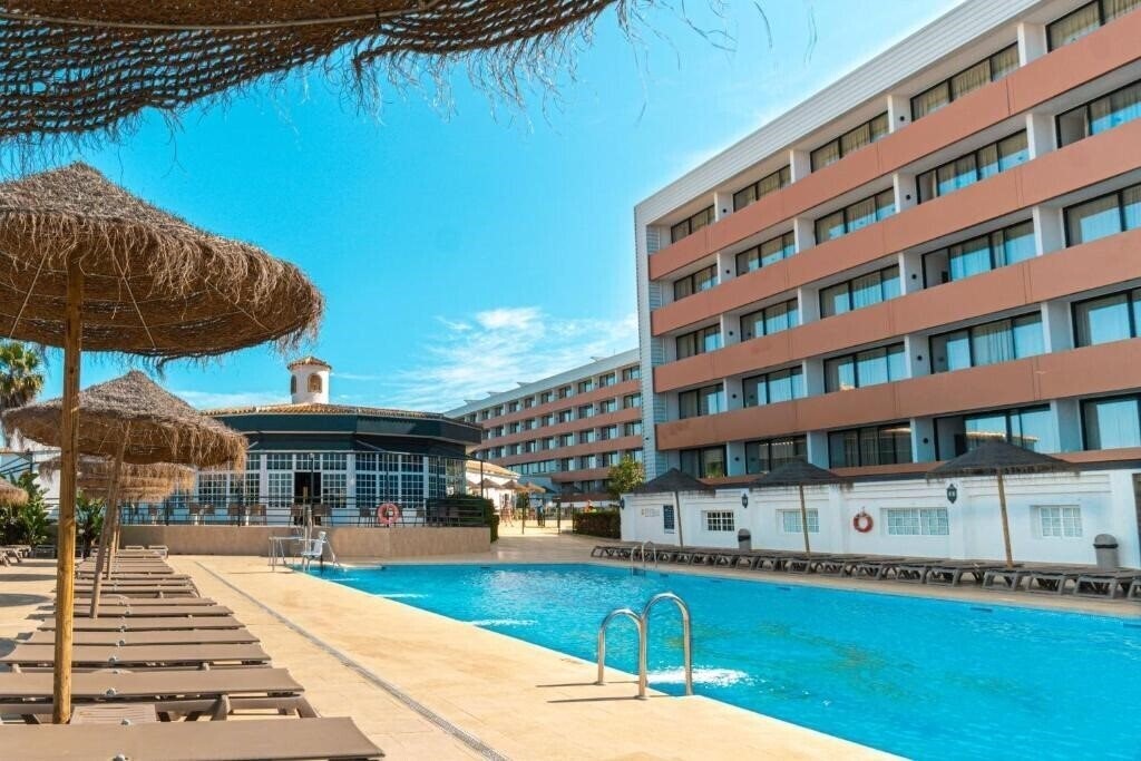 Отель Ohtels Carabela (ex. Carabela Beach & Golf Hotel) 4*