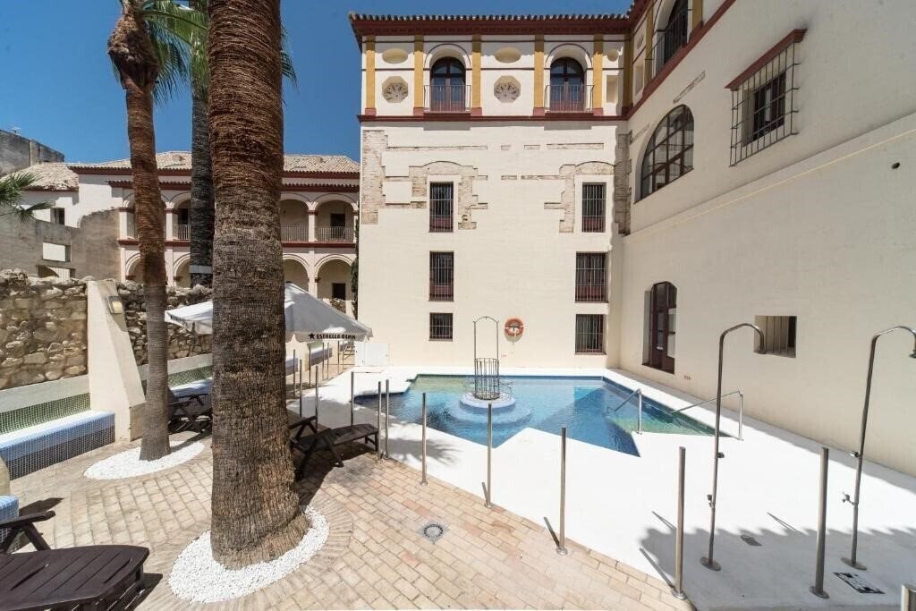 Отель Hotel Palacio Marques De Arizon (ex. Palacio De Arizon Hotel ) 4*