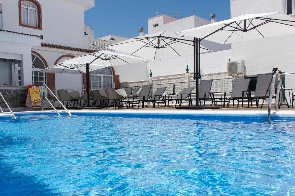 Фото Hotel Chipiona 2*