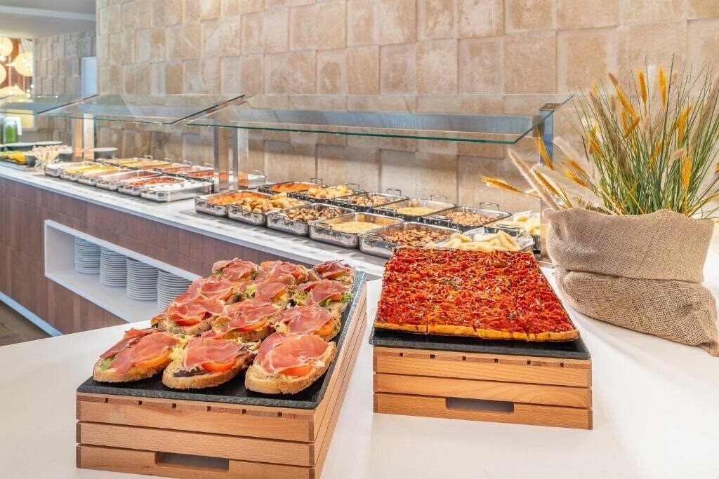 Изображение Tent Arenal 3*