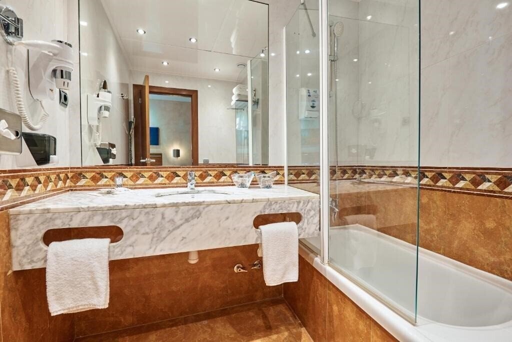 Фотография Garbi Millenni 4*