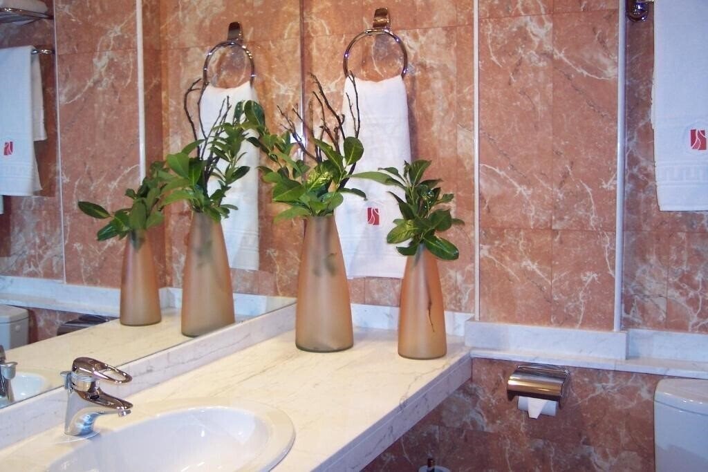 Фото Sant Quirze De Besora 3*