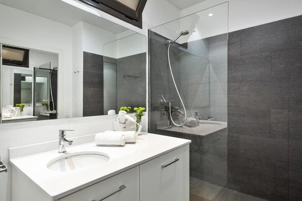 Фотография Fira Centric апартаменты