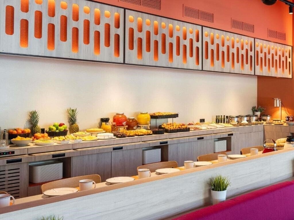 Картинка Ibis Styles Barcelona Sant Joan Despi (ex. Novotel Barcelona Sant Joan Despi) 4*