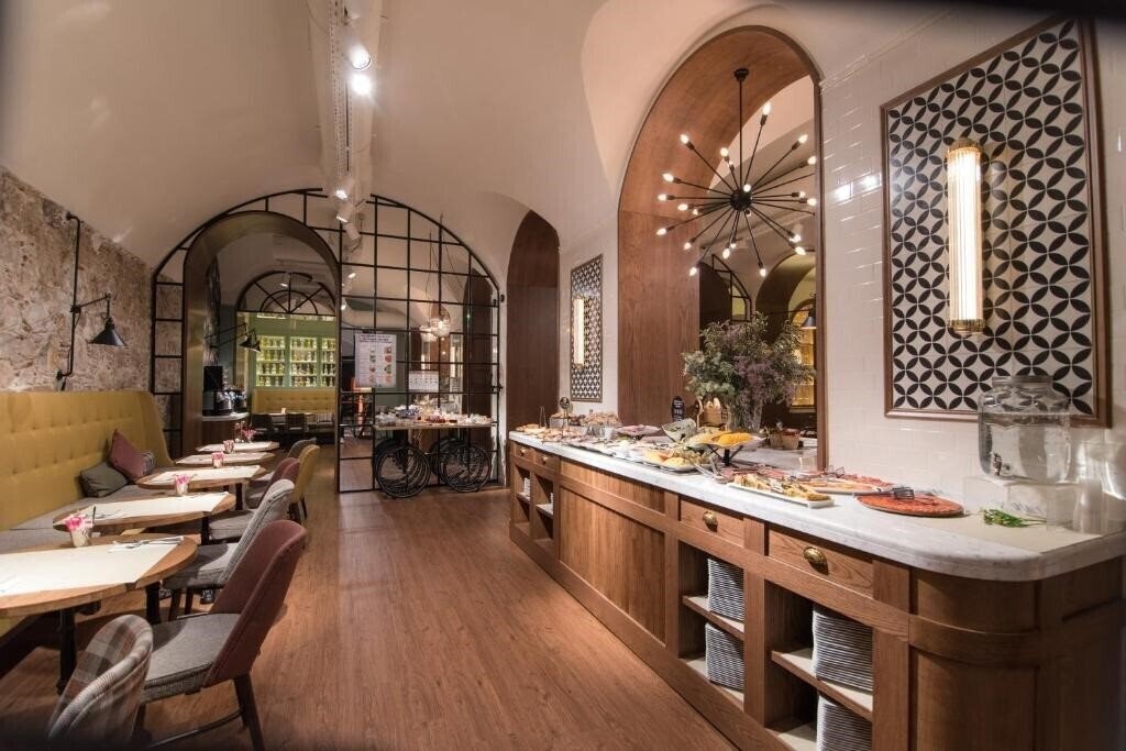 Изображение Petit Palace Opera Garden Ramblas 4*