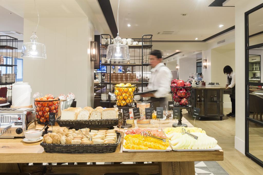 Картинка Barcelona Universal 4*