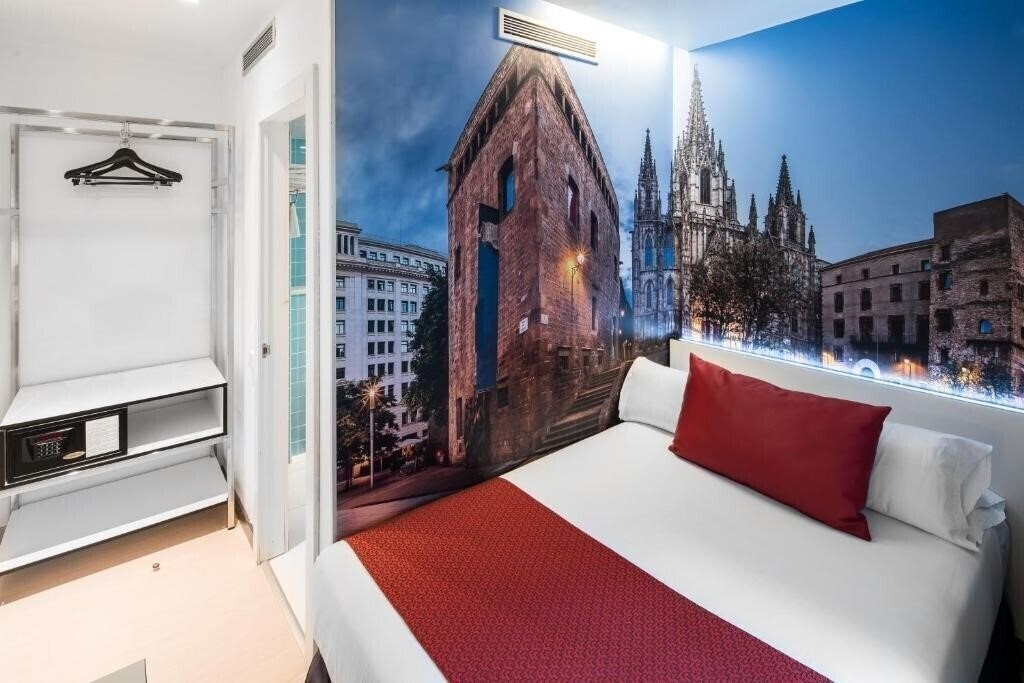 Фото Catalonia Avinyo 3*