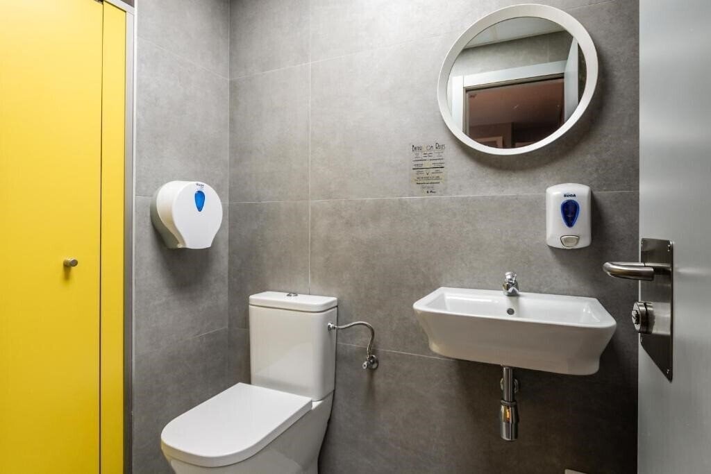 Фотография Sun & Moon Hostel 1*