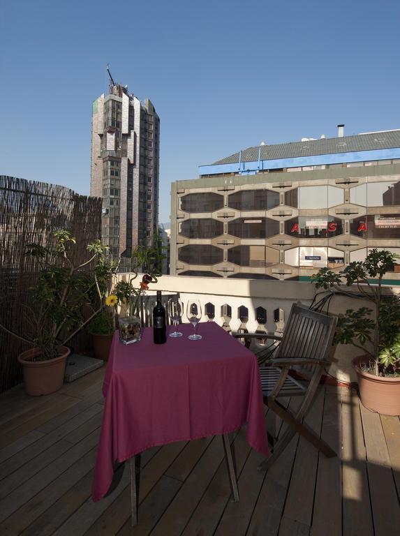 Фотография Urquinaona 1*