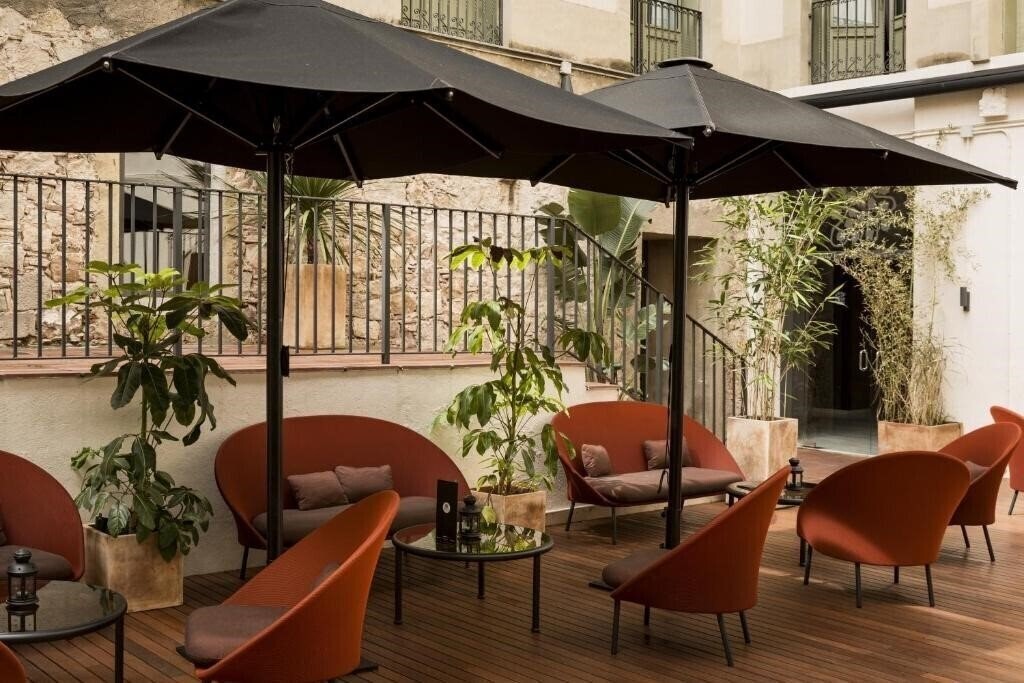 Отель Petit Palace Boqueria 4*