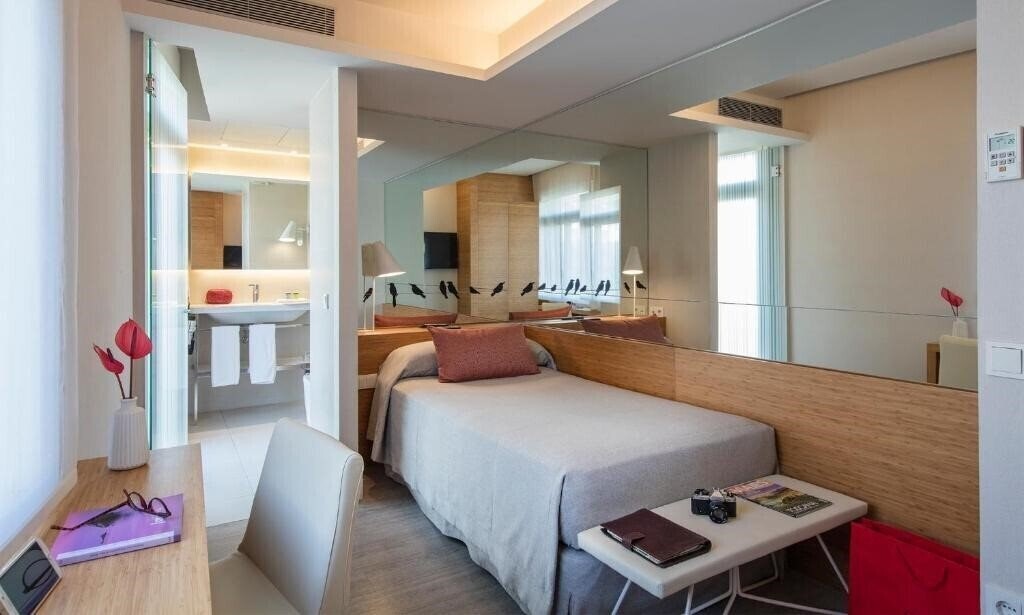 Фото Park Hotel Barcelona 3*