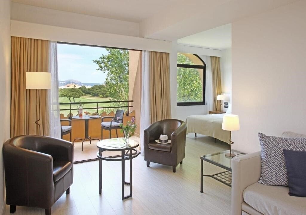 Изображение La Costa Golf & Beach Resort 4*